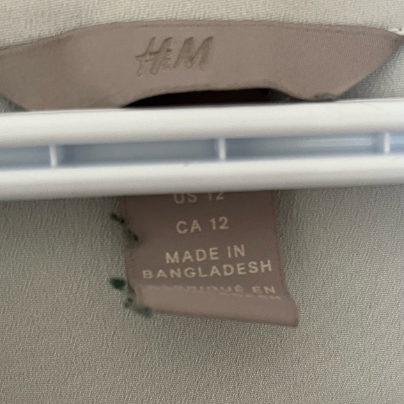 H&M Womens White Blouse - Picture 3 of 3